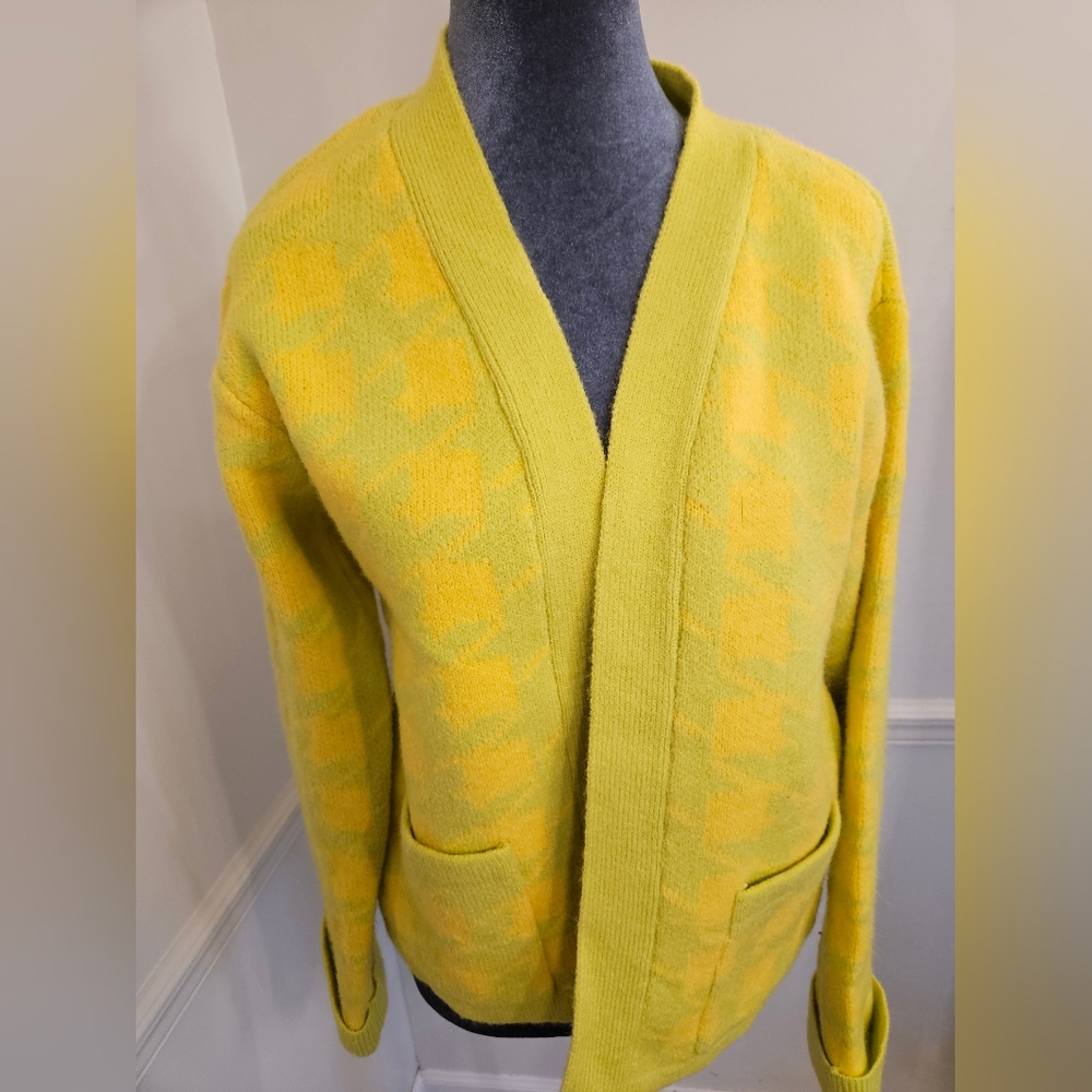 JODIFL Vibrant Yellow Cardigan